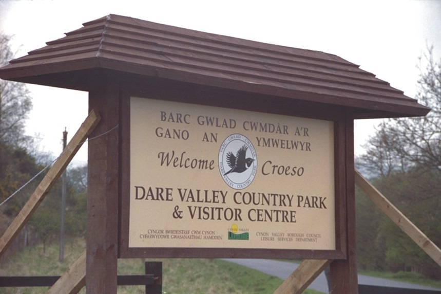 Town and Country Parks signs